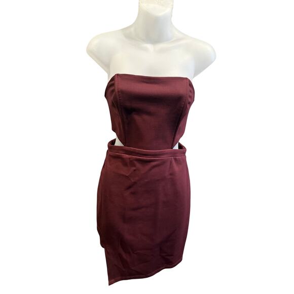 Nordstrom Asymmetrical Strapless Maroon Bodycon Dress with Cutouts and Structure - Picture 2 of 3